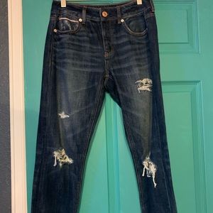 American Eagle Tomgirl jeans!!